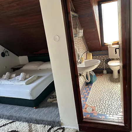 Prenociste Majkin Salas Farmház *