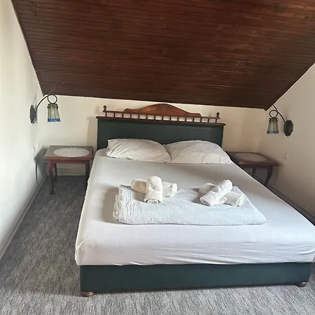 Farmház Prenociste Majkin Salas *