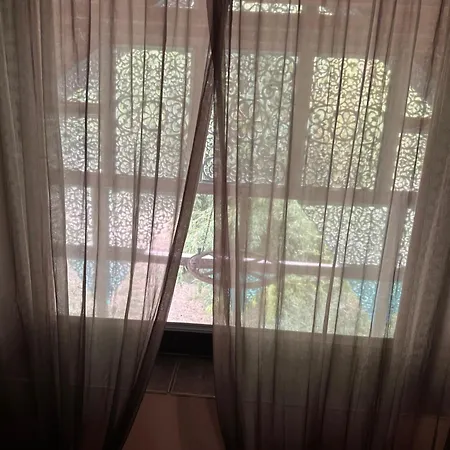 Prenociste Majkin Salas * Palics