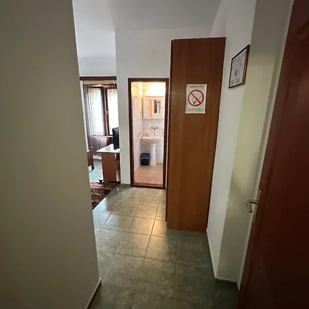 Prenociste Majkin Salas Farmház Palics