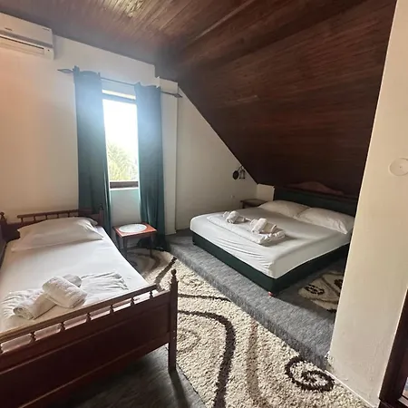 Farmház Prenociste Majkin Salas Palics